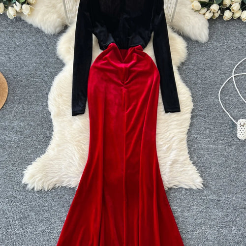 Load image into Gallery viewer, Retro 2024 Autumn Winter Women's Black Red Velvet Patchwork Slim Evening Party Dresses French Elegant Long Sleeved Pleated Dress
