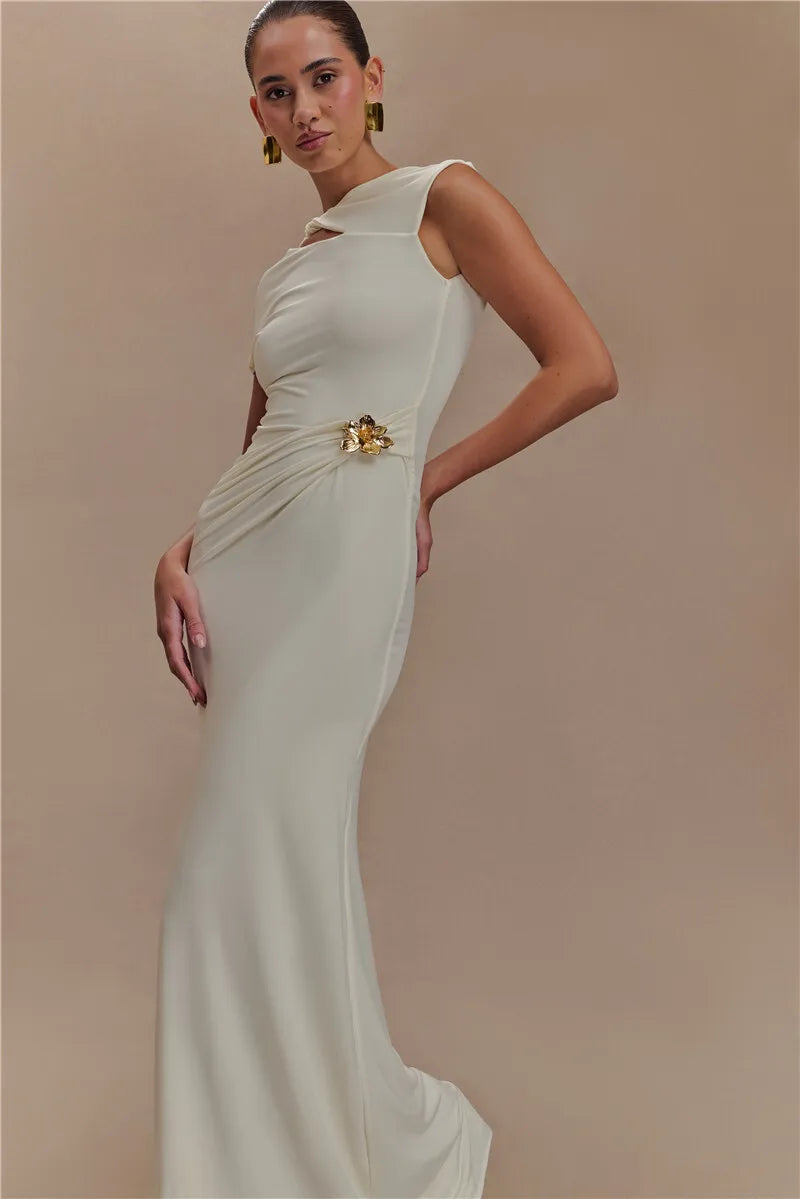 Hollow Out Gold Clasp Sexy Maxi Dress For Women Gown Solid Sleeveless Backless Ruched Bodycon Club Long Dress Elegant