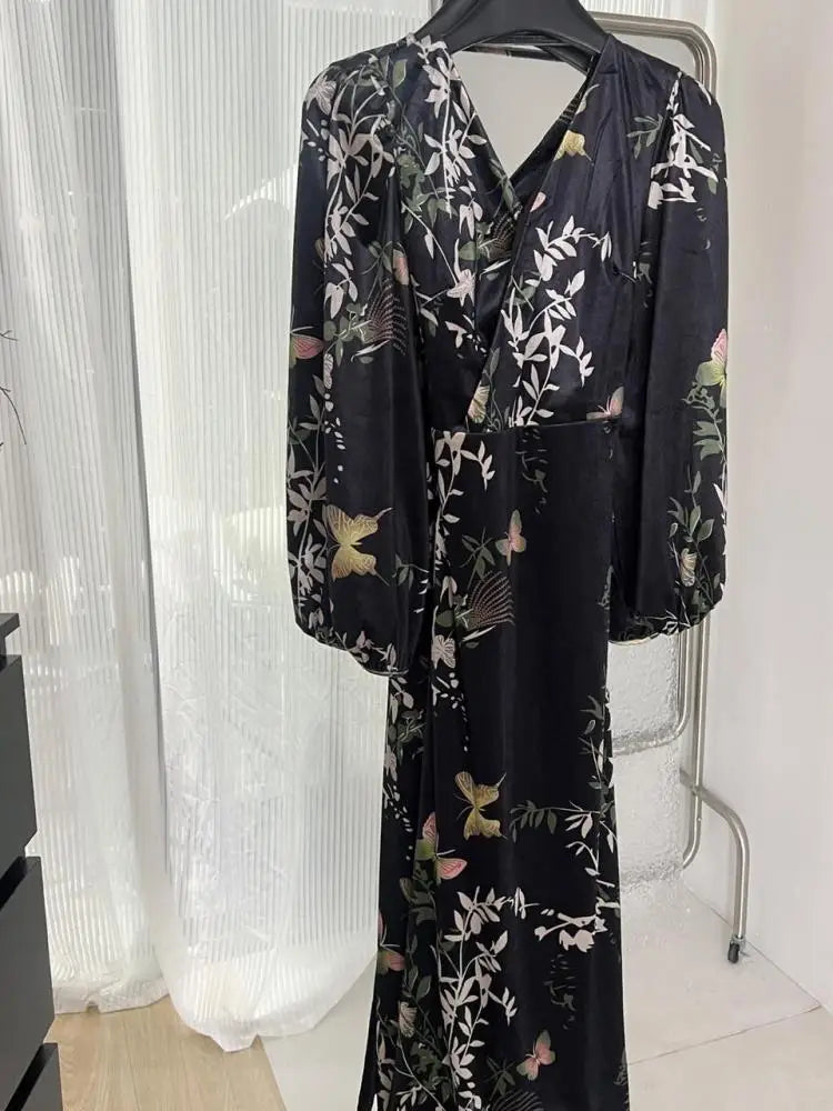 French Fashion Women New Red Print Long Sleeve Velvet Dress Autumn Winter V-neck Elegant High Waist Slim Holiday Wrap Hip Dress