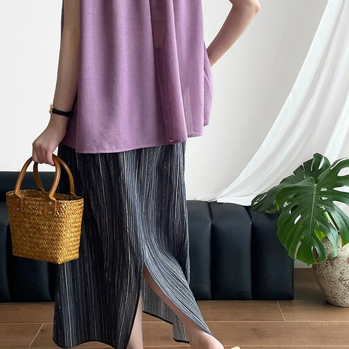 Load image into Gallery viewer, High Elastic Waist Black Striped Back Slit Elegant Half-body Skirt Women Fashion Tide New Spring Autumn 2025 1DJ1264
