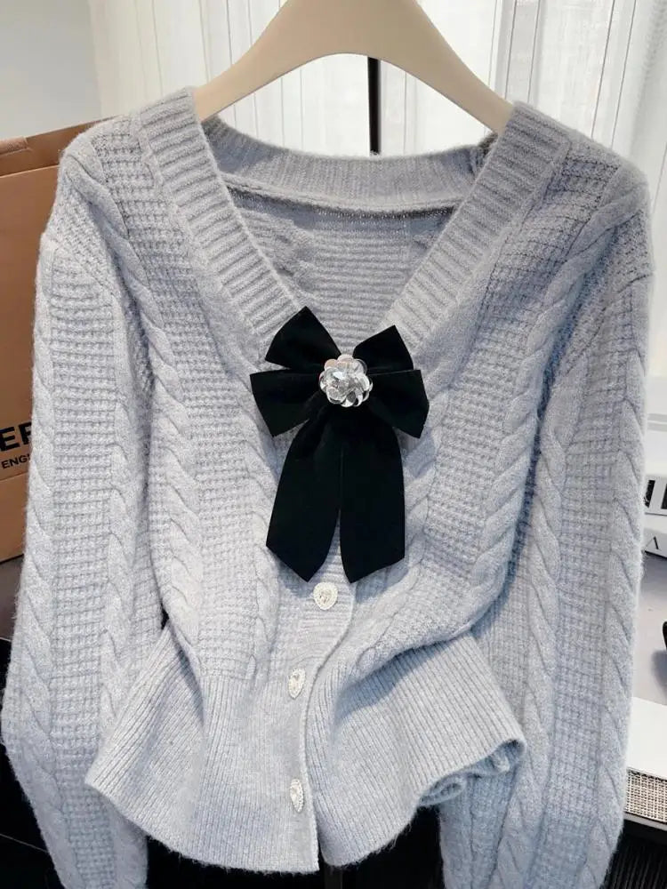 Autumn Winter French Solid Elegant V Neck Bow Single Breasted Short Sweater Women New Long Sleeved Slim Knitted Tops 2024 Trendy