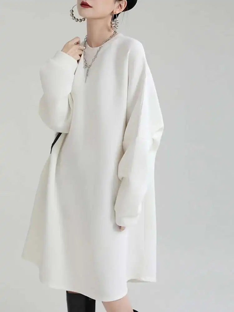 Women White Big Size Shaped Long Dress New Round Neck Long Sleeve Loose Fit Fashion Tide Spring Autumn 2025 1DE4098
