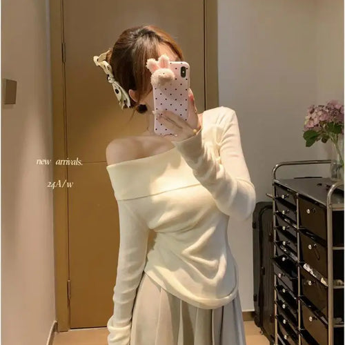 Load image into Gallery viewer, Autumn Winter Solid Temperament Sexy Slim Off Shoulder Long Sleeve Knitting Sweater Women Office Fashion Pleated Tops New Simple
