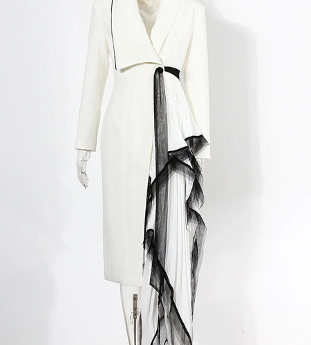 Women White Irregular Pleated Elegant Long Blazer New Lapel Long Sleeve Jacket Fashion Tide Spring Autumn 2025 7AB4740