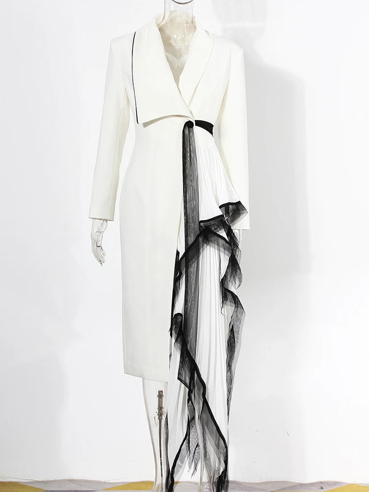 Women White Irregular Pleated Elegant Long Blazer New Lapel Long Sleeve Jacket Fashion Tide Spring Autumn 2025 7AB4740