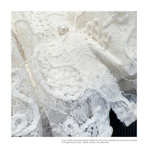 Load image into Gallery viewer, French Vintage Women White Lace Elegant Long Sleeve Shirt 2024 New Autumn Winter Single Breasted Ruffle Edge Slim Blouse Tops
