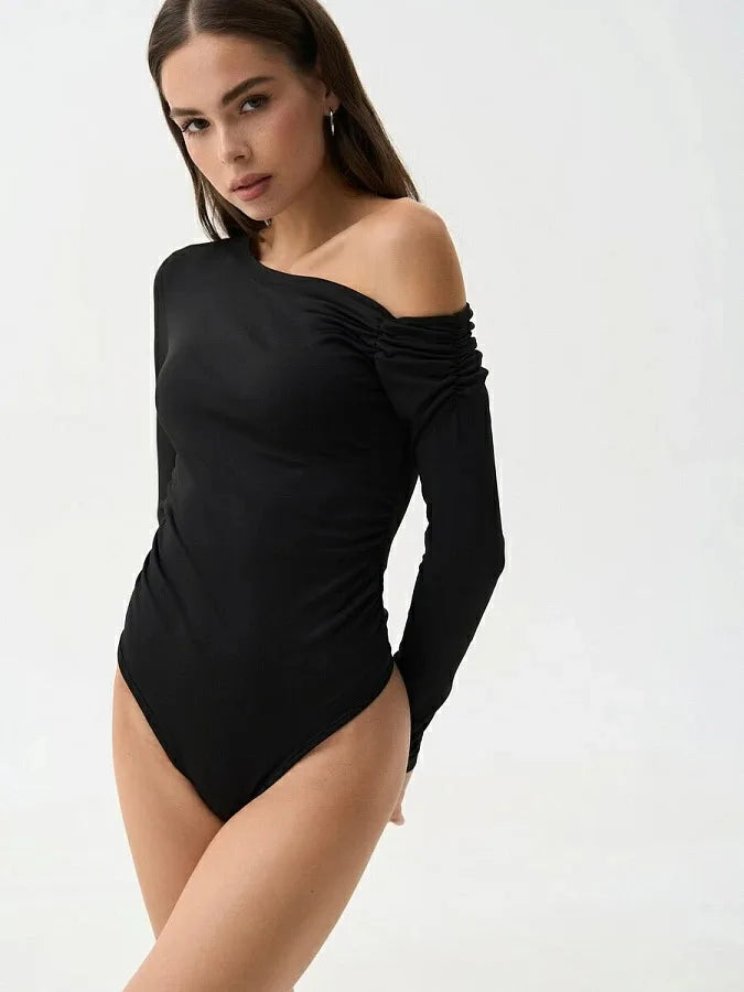 Fashion Stretch Tight Long Sleeve Slanted Shoulder Women Bodysuit 2025 Autumn/Winter New Rompers Sexy Slim Casual Street