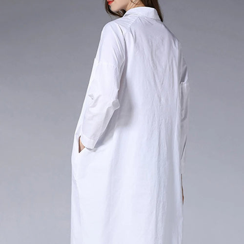 Load image into Gallery viewer, Women White Pocket Slit Spliced Big Size Long Blouse New Lapel Long Sleeve Shirt Fashion Tide Spring Autumn 2025 1DJ1506
