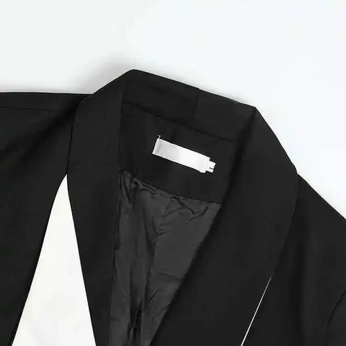 Load image into Gallery viewer, Women Black Ribbon Big Size Color-block Blazer New Lapel Long Sleeve Loose Fit Jacket Fashion Spring Autumn 2025 1DF3066
