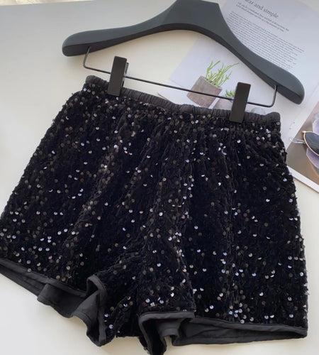 Vintage Fashion Women's Black Velvet Sequin Shorts 2025 Winter Grey Elegant High Waist Versatile Wide Leg Short Pant Ladies Chic