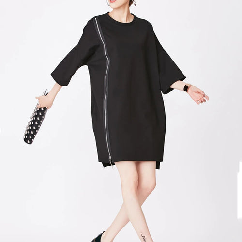 Load image into Gallery viewer, Women Black Zipper Irregular Big Size Long T-shirt New Round Neck Half Sleeve Fashion Tide Spring Summer 2025 1DJ1877
