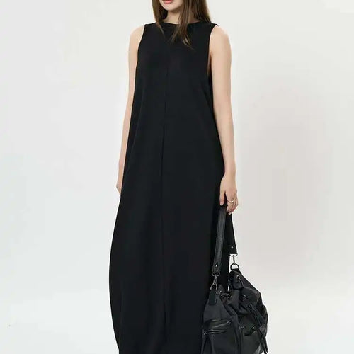 Load image into Gallery viewer, Women Black Brief Irregular Shaped Pocket Long Elegant Dress New V-Neck Sleeveless Fashion Tide Spring Autumn 2025 1DH9419
