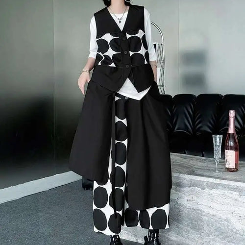 Load image into Gallery viewer, Big Size Black Dot Vest Wide Leg Pants Two Piece Suit New V-Neck Sleeveless Women Fashion Tide Spring Autumn 2025 1DJ1039
