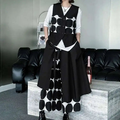 Load image into Gallery viewer, Big Size Black Dot Vest Wide Leg Pants Two Piece Suit New V-Neck Sleeveless Women Fashion Tide Spring Autumn 2025 1DJ1039
