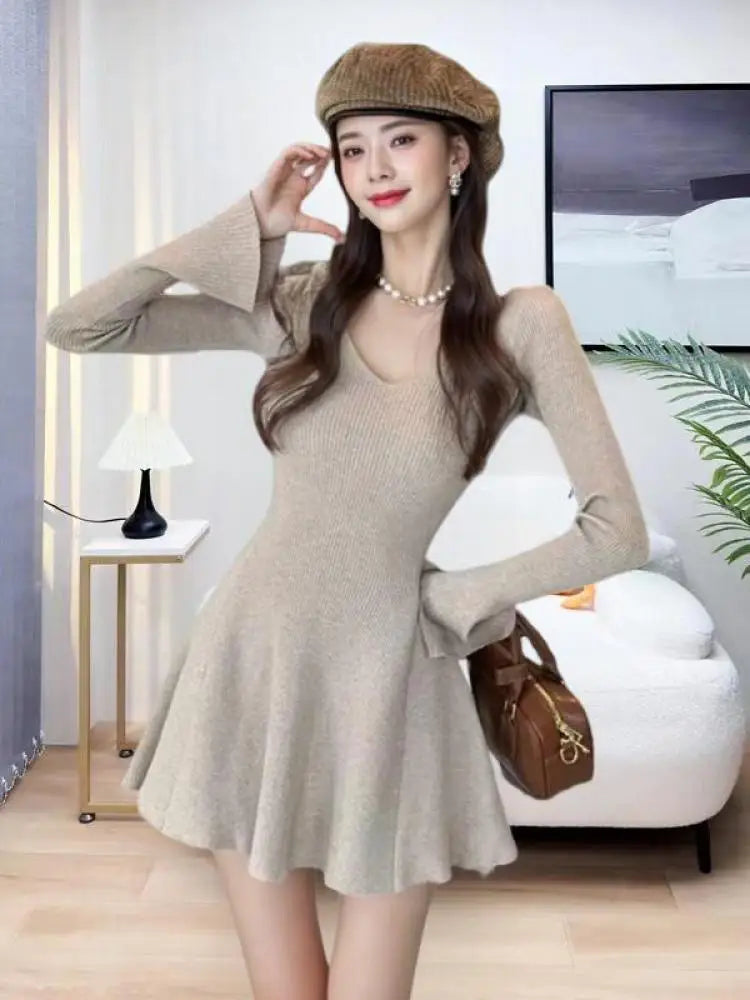 Women's Spring Autumn Vintage Black Flared Long Sleeved Knitted Short Dress Khaki V-neck High Waist Slim Pleated Mini Dress Chic