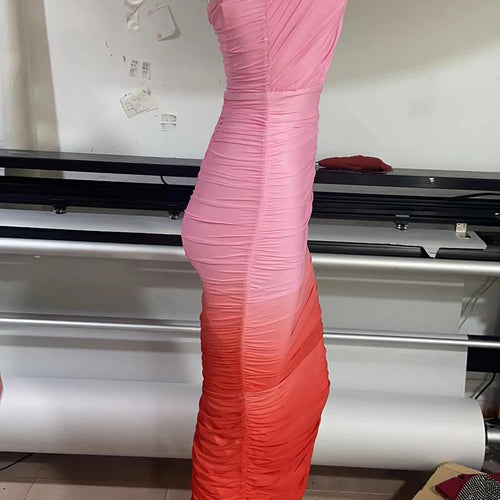 Load image into Gallery viewer, Gradient Strapless Backless Sexy Maxi Dress For Women Fashion Off-shoulder Sleeveless Bodycon Back Split Long Dress
