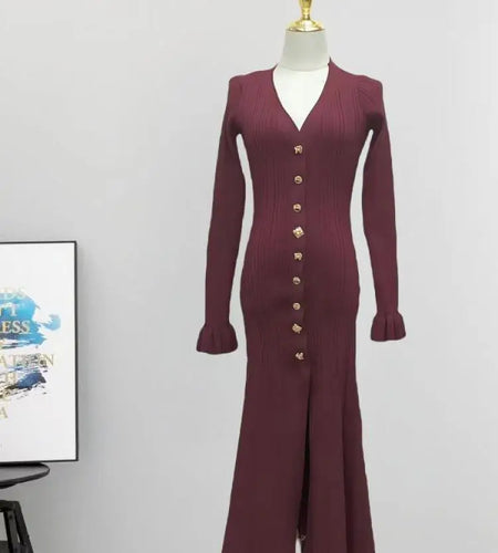 Retro Women Black Beige Temperament Single Breasted Slim Knit Dress Autumn Winter Red Long Sleeve V Neck Elegant Fishtail Dress