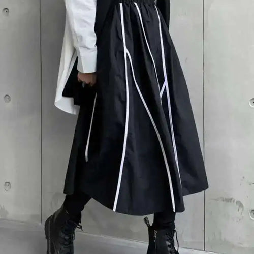 Load image into Gallery viewer, High Elastic Waist Black Liem Spliced Casual Long Half-body Skirt Women Fashion Tide New Spring Autumn 2025 1DE1829
