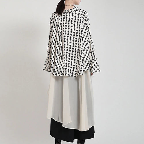 Load image into Gallery viewer, Women White Printed Back Long Big Size Blouse New Lapel Long Sleeve Loose Fit Shirt Fashion Spring Autumn 2025 1DF8957
