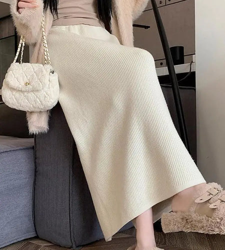 Korean Fashion Solid Velvet Elegant High Waist Festival Long Skirt Autumn Winter Women Slim Straight Knitted Half Skirt 2024 New