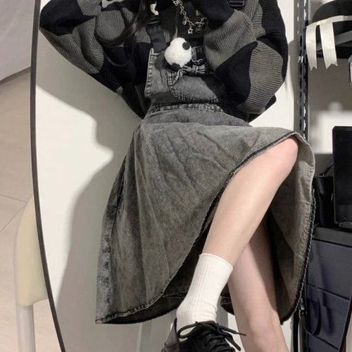 Load image into Gallery viewer, 2025 Vintage Autumn Fashion Black Striped Pullovers Women Knitted Oversized Hooded Sweaters Y2k Aesthetic Loose Grunge Jumpers
