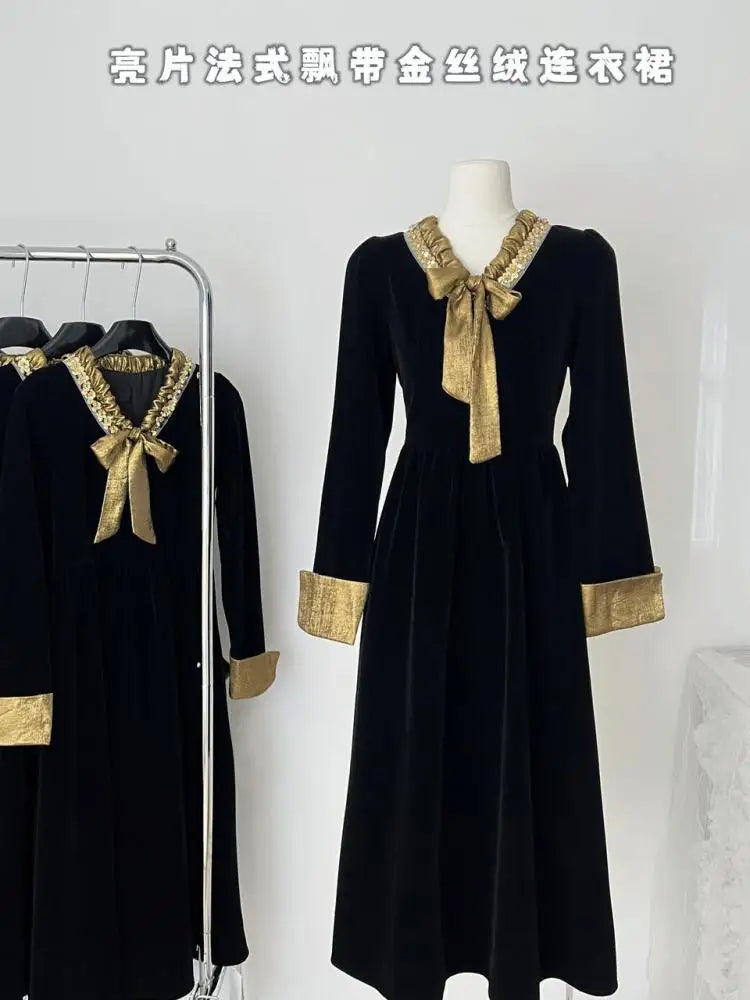 French Fashion Retro Women Black Velvet Patchwork V-neck Bow Slim Dress Autumn Winter Long Sleeved High Waist Pleated Dress Chic