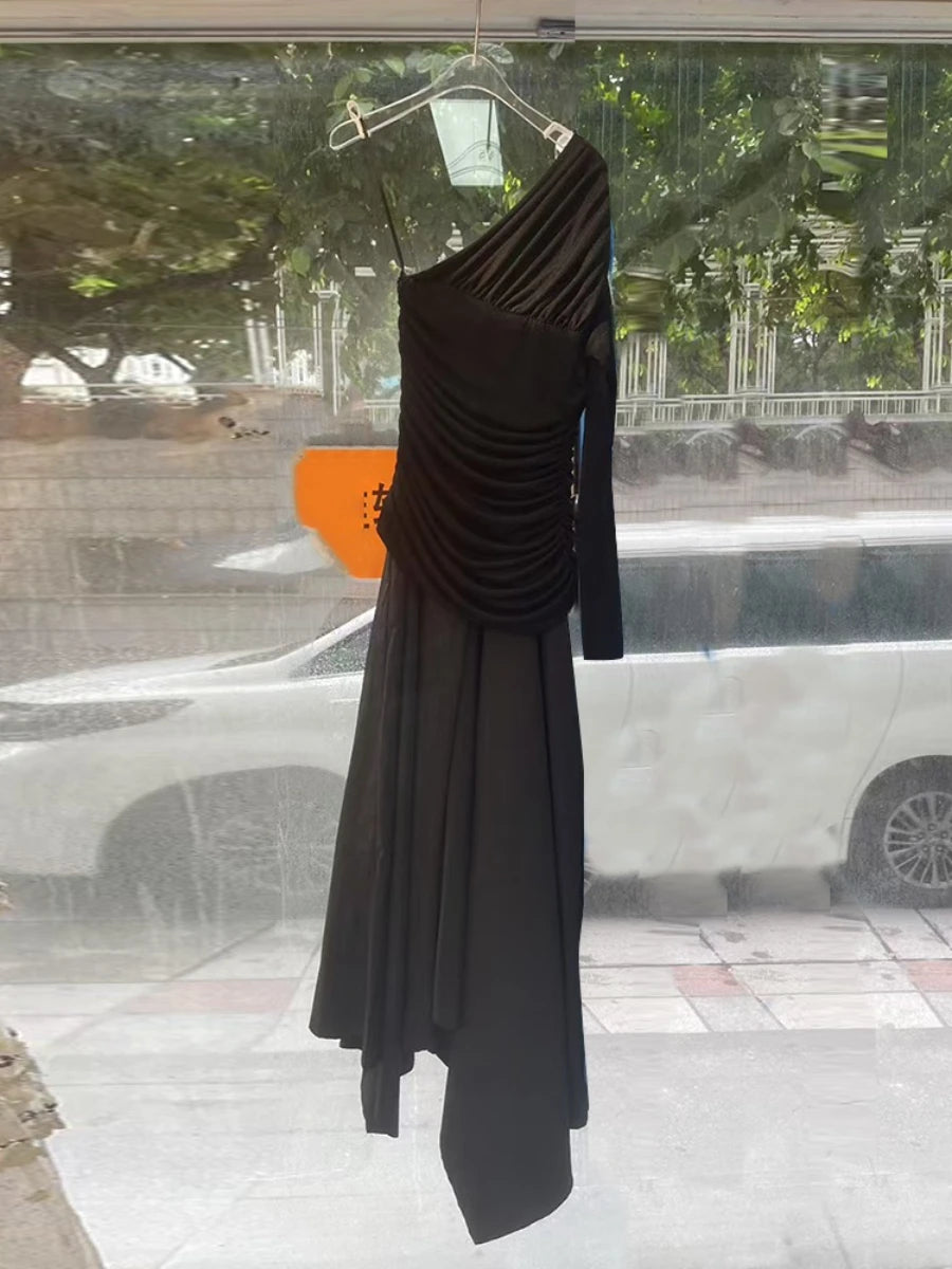 Solid Spliced Folds Irregular Dresses for Women Diagonal Collar One Shoulder High Waist Long Dress Female Clothing