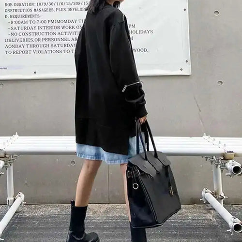 Load image into Gallery viewer, Women Black Denim Hem Zipper Big Size Casual Long T-shirt New Round Neck Long Sleeve Fashion Spring Autumn 2025 1DF6030
