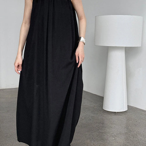 Load image into Gallery viewer, Women White Blue Knot Elegant Big Size Long Vest Dress New Halter Sleeveless Fashion Tide Spring Summer 2025 1DJ1282
