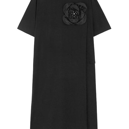 Load image into Gallery viewer, Women Black Three-dimensional Flower Big Size Midi Dress New Round Neck Short Sleeve Fashion Spring Summer 2025 1DJ1191
