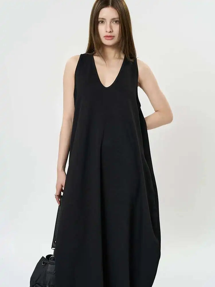 Women Black Brief Irregular Shaped Pocket Long Elegant Dress New V-Neck Sleeveless Fashion Tide Spring Autumn 2025 1DH9419