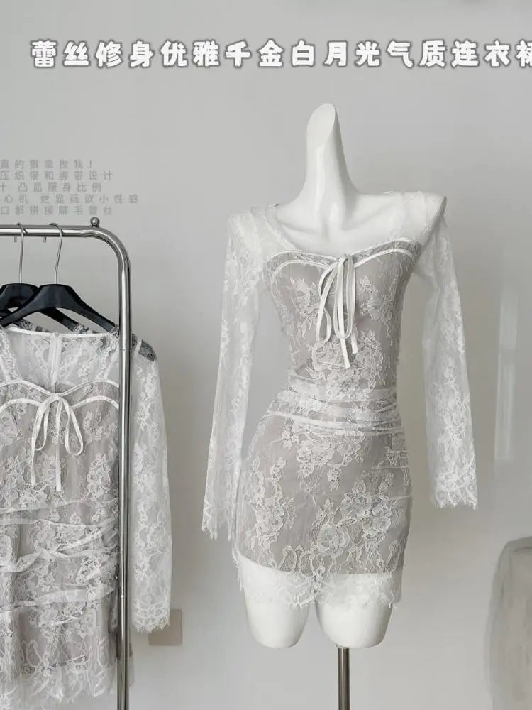 French Vintage Women's White Lace Long Sleeved Elegant Pleated Short Dress Autumn Winter Square Neck Bow Wrap Hip Mini Dress New