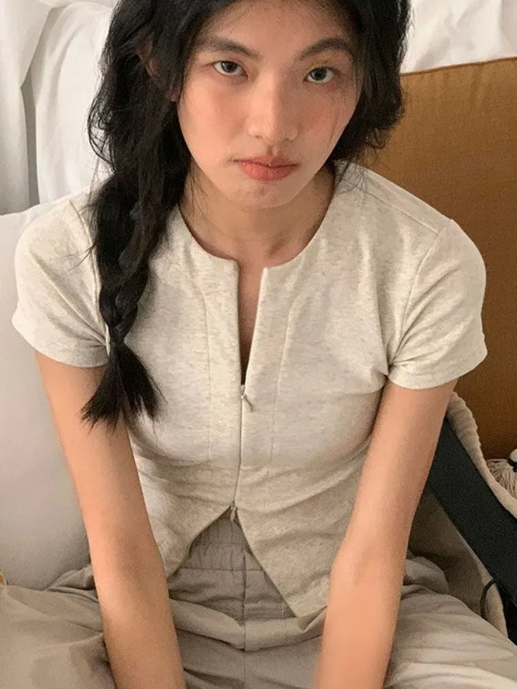 2025 Harajuku Zipper Designer Solid Shirt Y2k Aesthetic Bodycon Simple Fairy Tshirt Women Slim Fit Streetwear T Shirt Summer