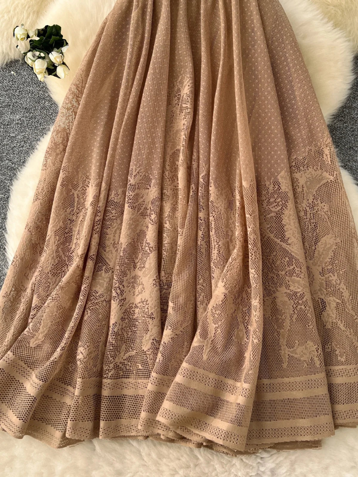 Vintage Elegant Women Black White Mesh High Waist Vacation Long Skirt Autumn Winter New Brown Pleated A-line Short Skirt Popular