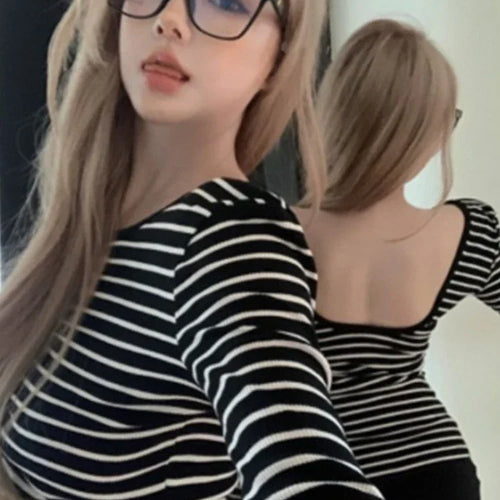 Load image into Gallery viewer, Striped Backless Slim Casual T-shirt Women Sexy Y2k Aesthetic Vintage Tshirts All Match Streetwear Long Sleeve Crop Tee Shirts
