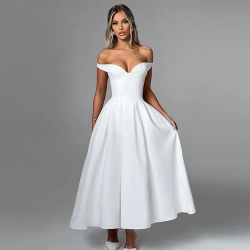 Load image into Gallery viewer, Off-shoulder Backless Pleated Maxi Dress Women Fashion Strapless Sleeveless High Waist A-line Club Long Dress Elegant
