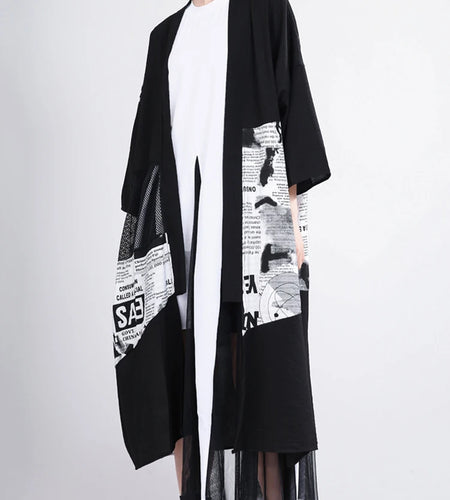 Women Blakck Mesh Pattern Printed Big Size Trench New V-collar Long Sleeve Loose Fit Windbreaker Fashion Spring 2025 1T056