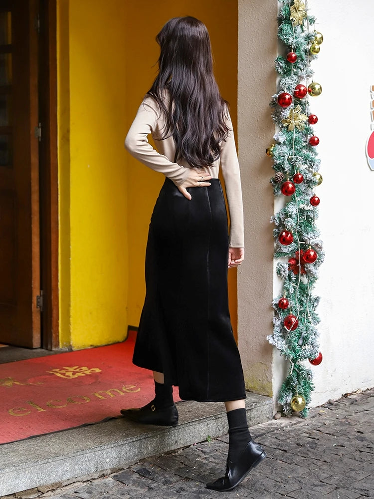 Autumn Winter French Vintage Black Velvet Fishtail Long Skirts Women's 2024 Elegant High Waist Festival Skirt Streetwear Popular