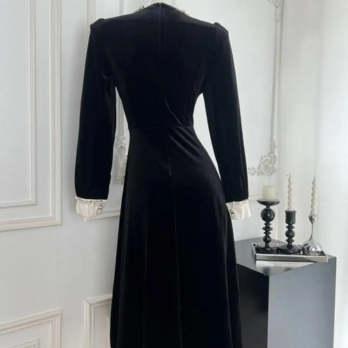 Load image into Gallery viewer, Fashion Women New Black Velvet Diamond Bow Long Sleeve Festival Pleated Dress Vintage Elegant Birthday Party Dress Autumn Winter
