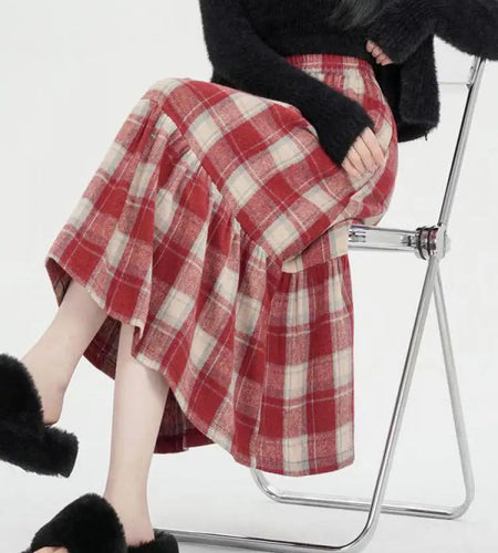 French Vintage Autumn Winter Red Plaid Elegant Pleated Long Skirt For Women's High Waist Festival Ruffles A-line Skirts 2024 New