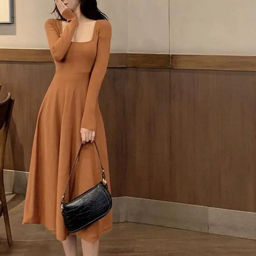 Load image into Gallery viewer, Korean Women's Retro Solid Square Neck Long Sleeve Knit Slim Pleated Dress Elegant Holiday Party Long Dress Autumn Chic
