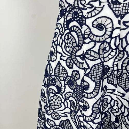Load image into Gallery viewer, Hit Color Slimming Long Dresses For Women Square Neck Sleeveless High Waist Temperament Long Dress Female Fashion
