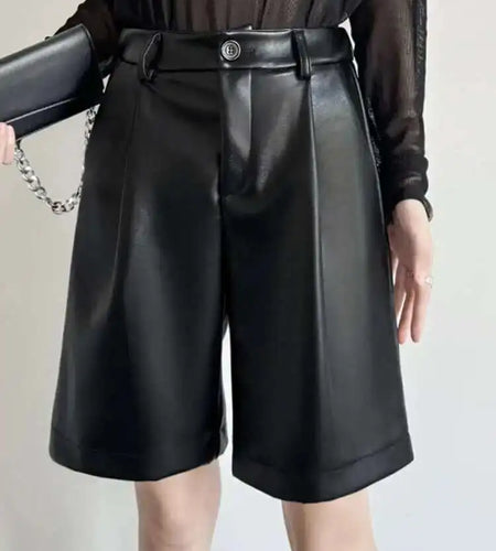 Women Black Pu Leather Shaped Elegant Wide Leg Shorts New High Waist Trousers Fashion Tide Spring Summer 2025 1DH7655