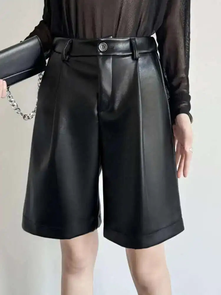 Women Black Pu Leather Shaped Elegant Wide Leg Shorts New High Waist Trousers Fashion Tide Spring Summer 2025 1DH7655