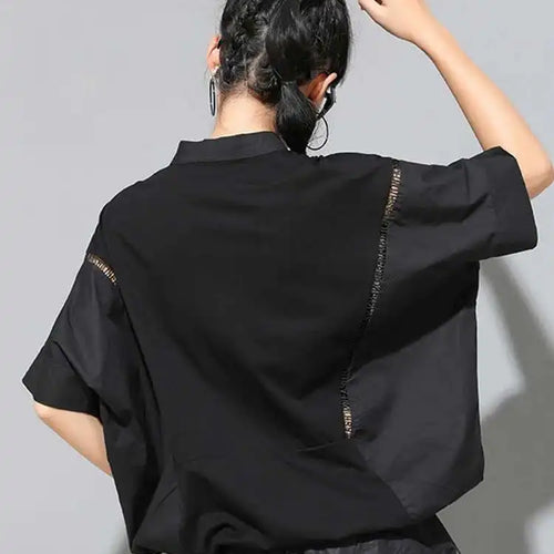 Load image into Gallery viewer, Women Black Color-block Big Size T-shirt New Stand Collar Half Batwing Sleeve Fashion Tide Spring Summer 2025 1DE9318

