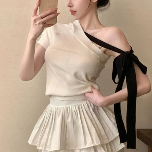 Load image into Gallery viewer, y2k Crop Tops Women Clothes Contrast Color Tie up Shoulders Contrast Color Asymmetrical T Shirts Vest 2000s Streetwear
