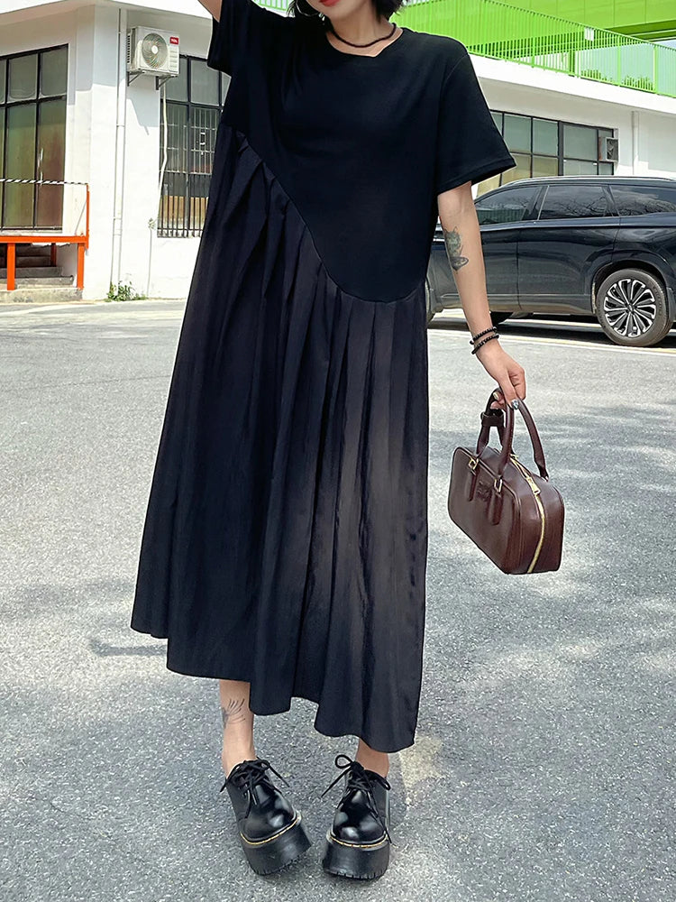 Women Black Irregular Pleated Big Size Midi Dress New Round Neck Short Sleeve Fashion Tide Spring Summer 2025 1DJ0851