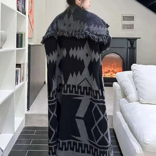 Load image into Gallery viewer, Black Big Size Knitting Long Thtick Cardigan Sweater Loose Lapel Long Sleeve Women New Fashion Spring Autumn 2025 1DH2277
