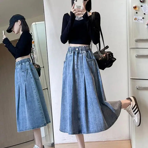 Load image into Gallery viewer, Vintage Women's Blue Elegant Plus Size Denim Jean Skirt Autumn And Winter High Waist Button Vacation Pleated Long Skirts Popular

