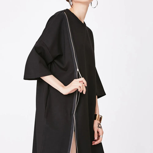 Load image into Gallery viewer, Women Black Zipper Irregular Big Size Long T-shirt New Round Neck Half Sleeve Fashion Tide Spring Summer 2025 1DJ1877
